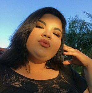 Meet your Posher, Jasmin